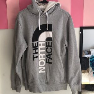 Northface hoodie!!
